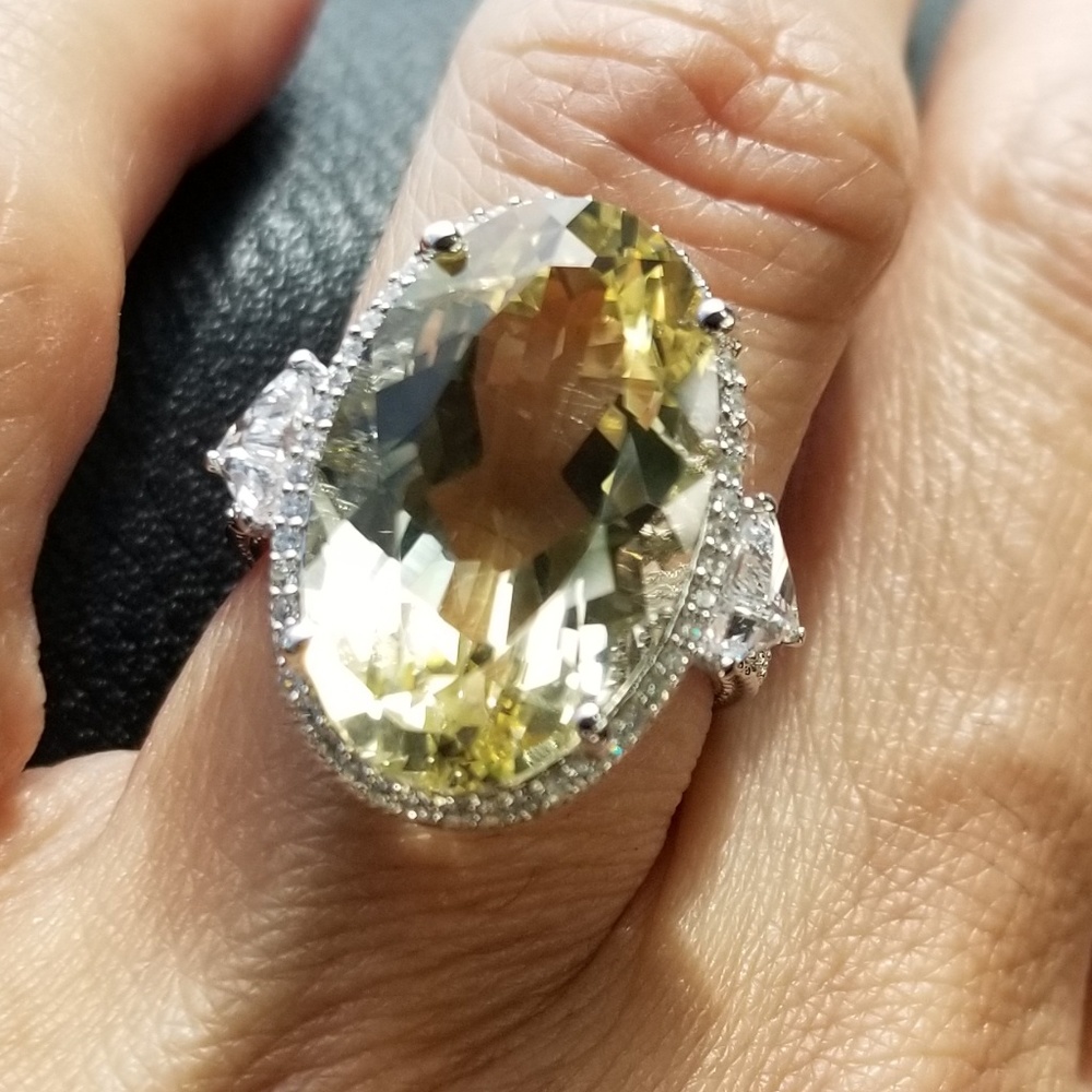 Judith Ripka Limon Canary Yellow Ring NWOT - Picture 1 of 7